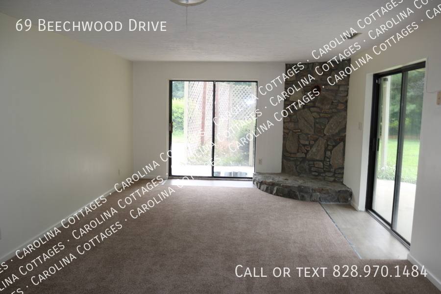 House for rent at 69 Beechwood Dr, Horse Shoe, NC 28742
