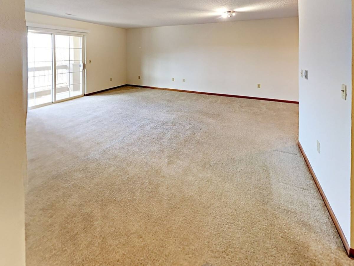 Apartment for rent at 17285 River Birch Dr, Brookfield, WI 53045