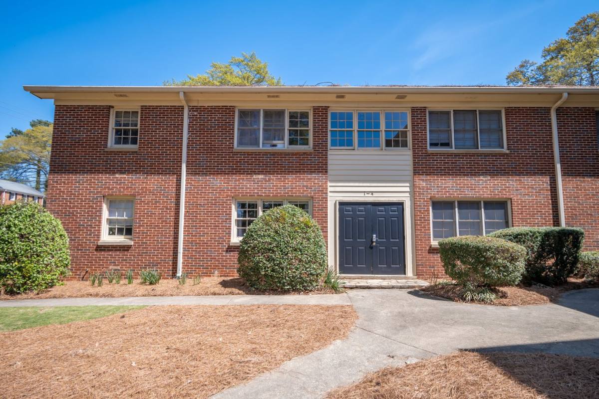 Condo for rent at 935 Baxter St, Athens, GA 30606