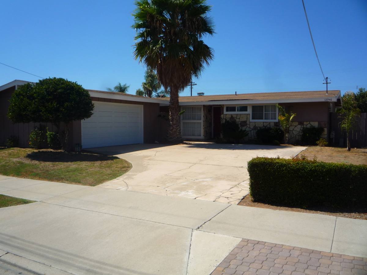 House for rent at 12946 Morene St, Poway, CA 92064