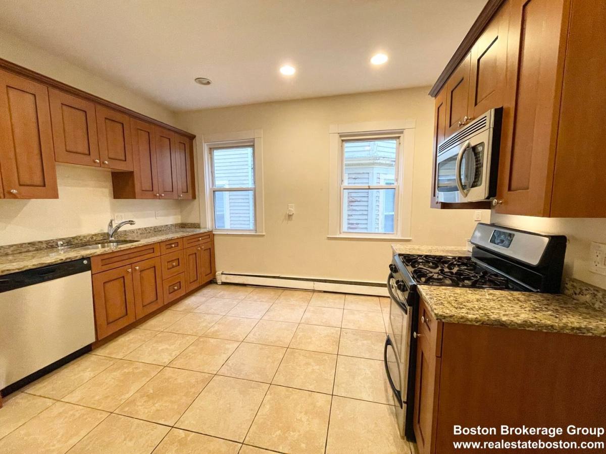 Apartment for rent at 78 Calumet St #2B, Roxbury Crossing, MA 02120