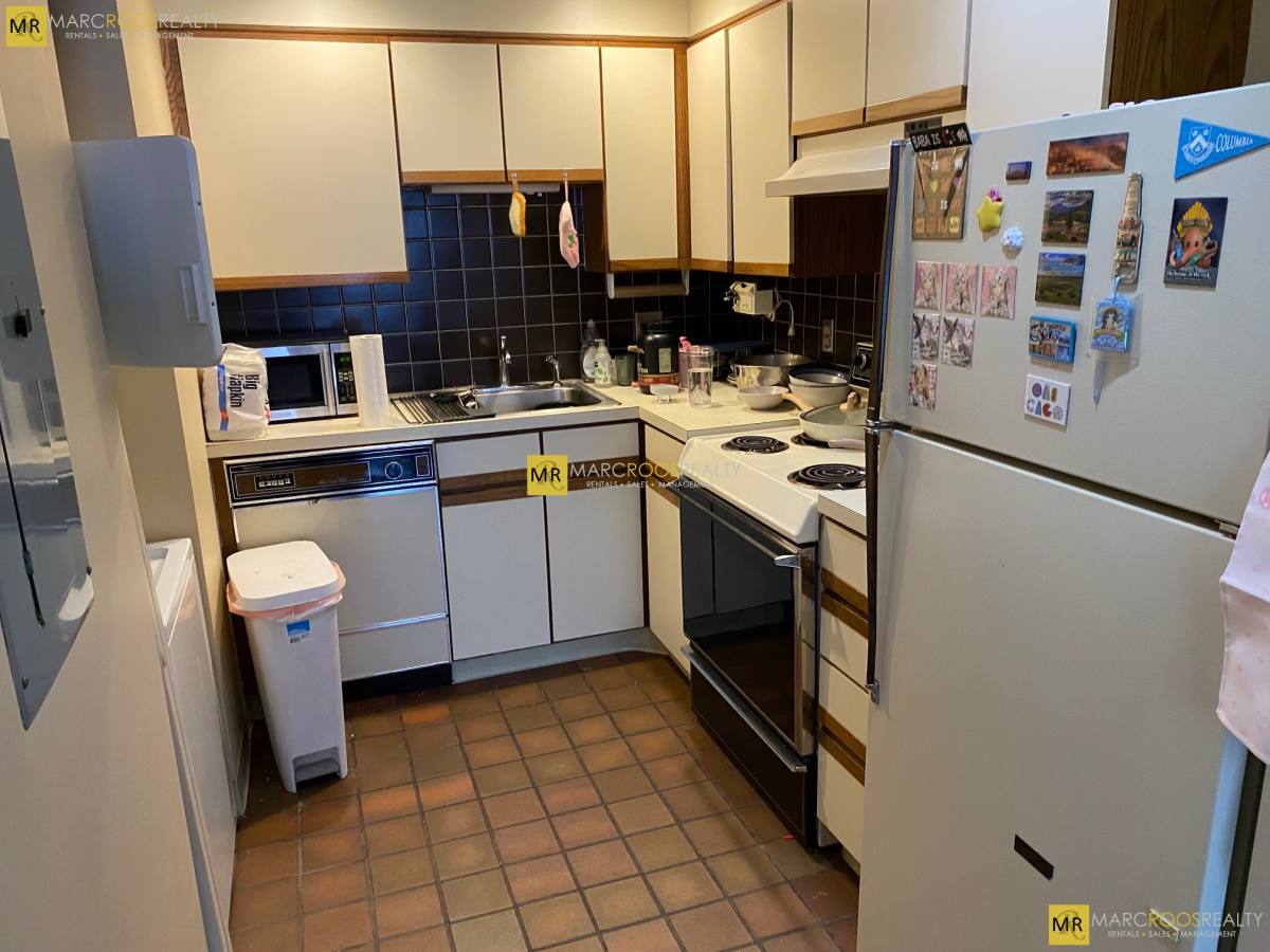 Condo for rent at 102 Gainsborough St #302E, Boston, MA 02115