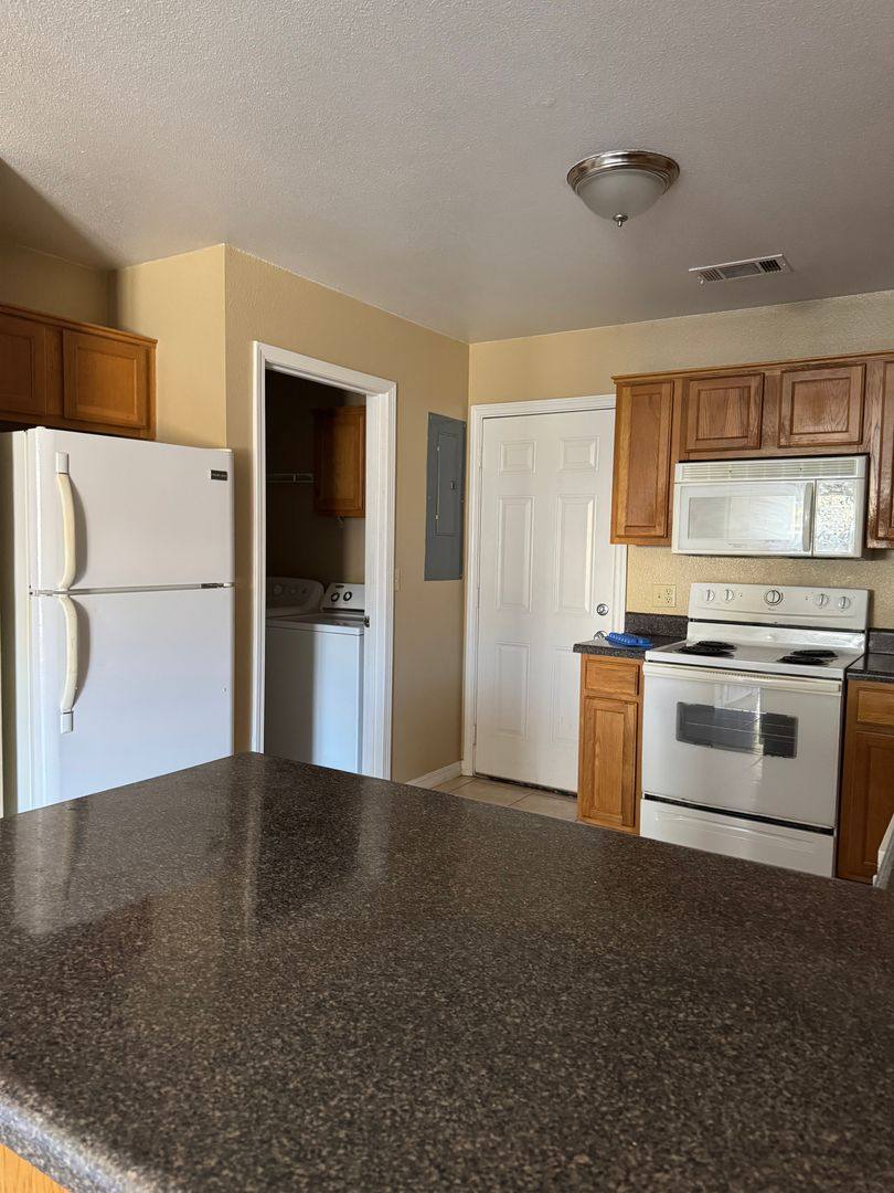 Apartment for rent at 1500 Dallas, Fort Smith, AR 72901