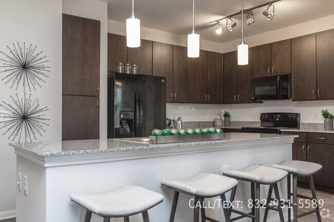 Apartment for rent at 1000 Auburn Knoll Ave #HLH, Houston, TX 77049