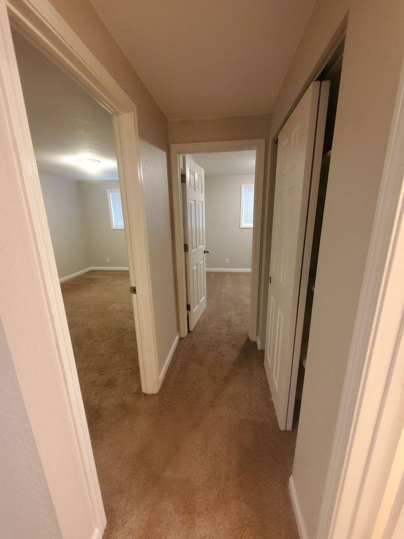 Apartment for rent at 1912-1936 Jackson St SE, Albany, OR 97322