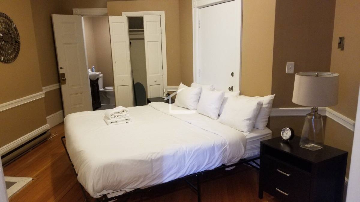 Apartment for rent at 7 Bay State Rd #3, Boston, MA 02215