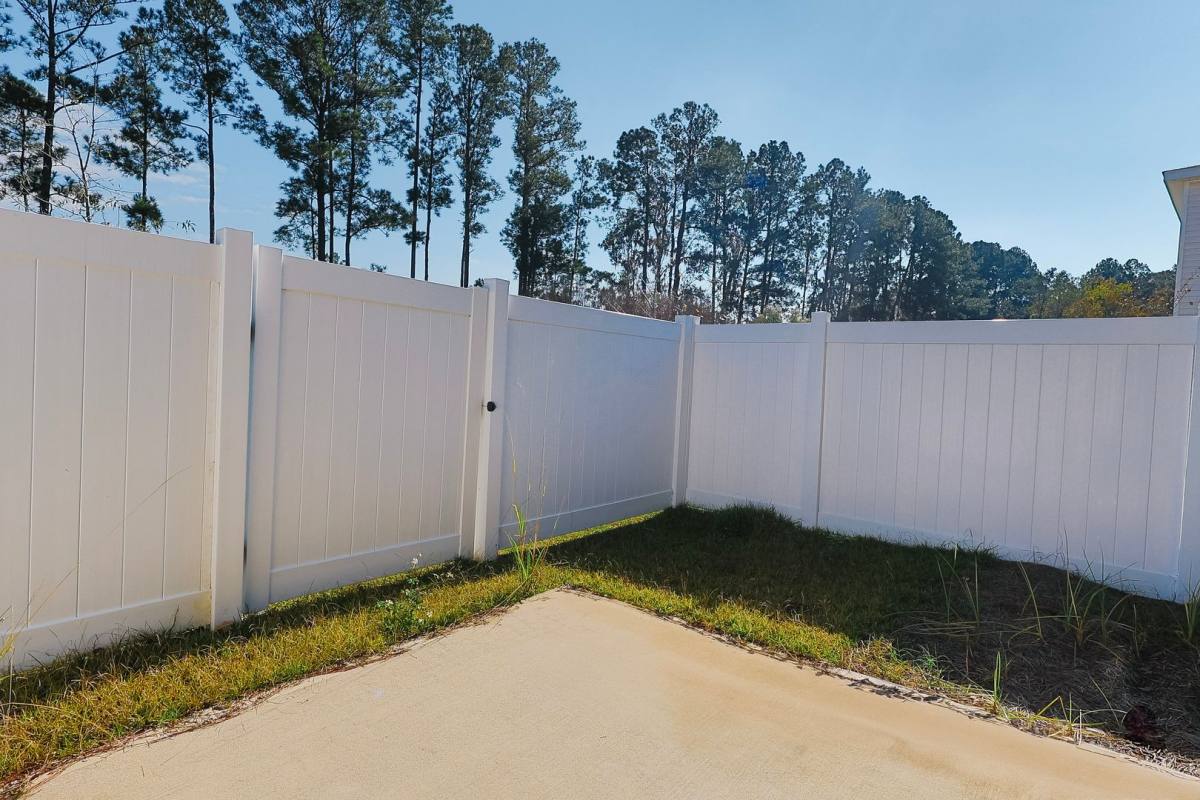 Townhouse for rent at 570 Governor Treutlen Circle, Pooler, GA 31322