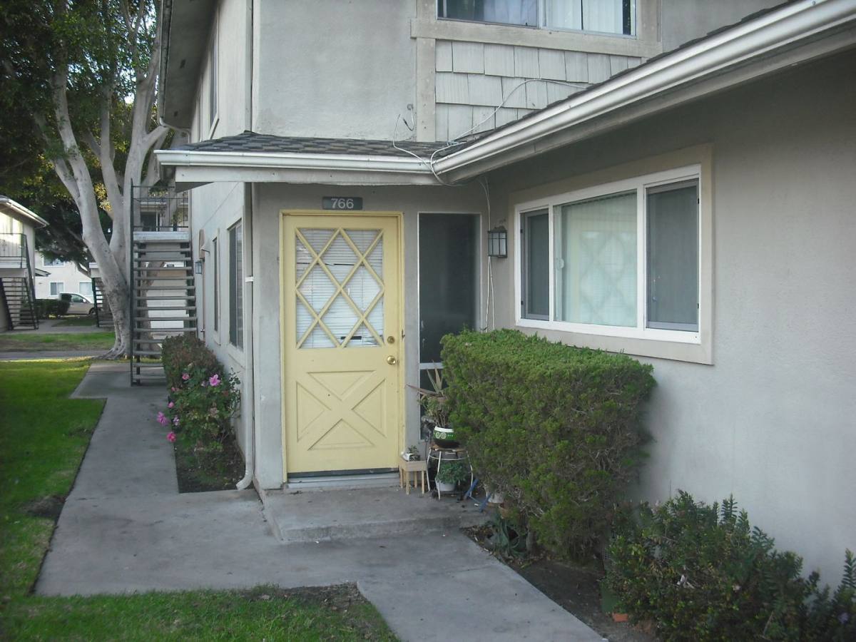 Townhouse for rent at 766 Hemlock St, Port Hueneme, CA 93041