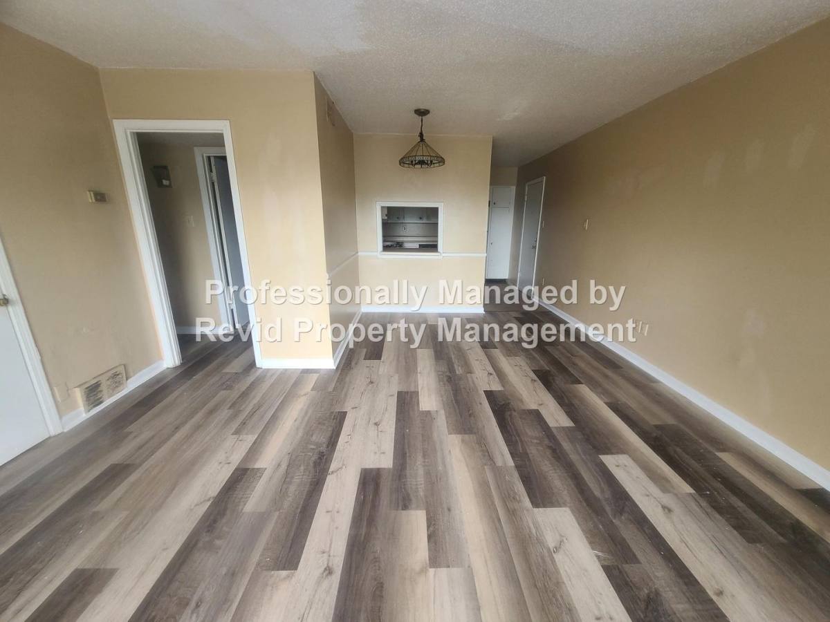 Apartment for rent at 147 Stonewall St, Memphis, TN 38104