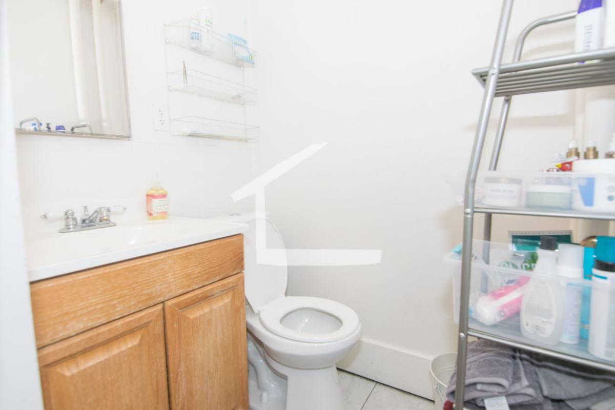 Apartment for rent at 40 Brighton Ave #21, Allston, MA 02134