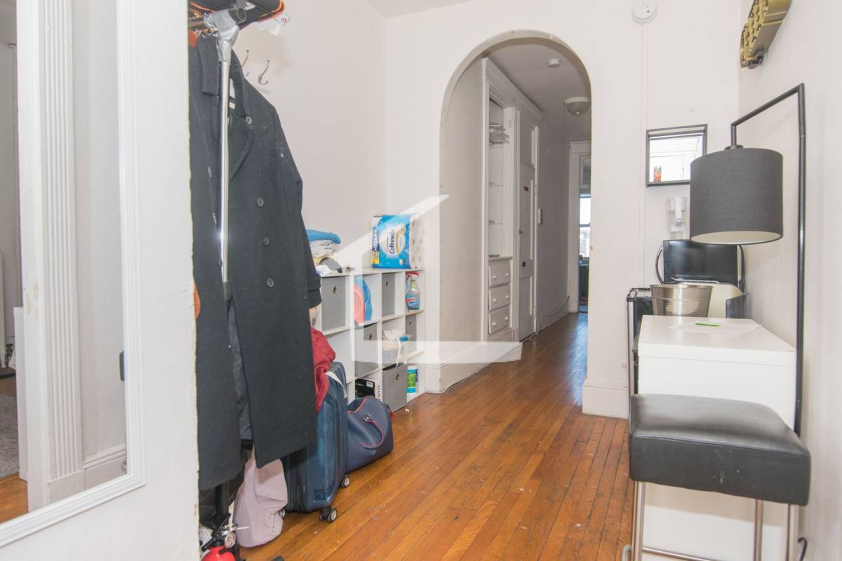 Apartment for rent at 40 Brighton Ave #21, Allston, MA 02134