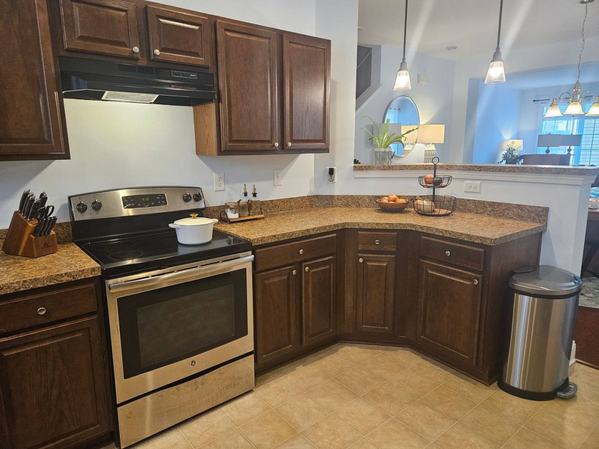 Townhouse for rent at 142 Silverspring Place, Mooresville, NC 28117