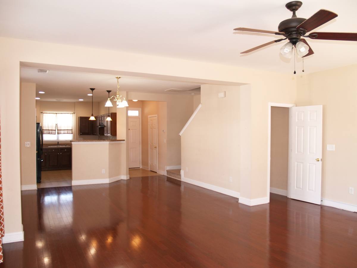 Townhouse for rent at 142 Silverspring Place, Mooresville, NC 28117