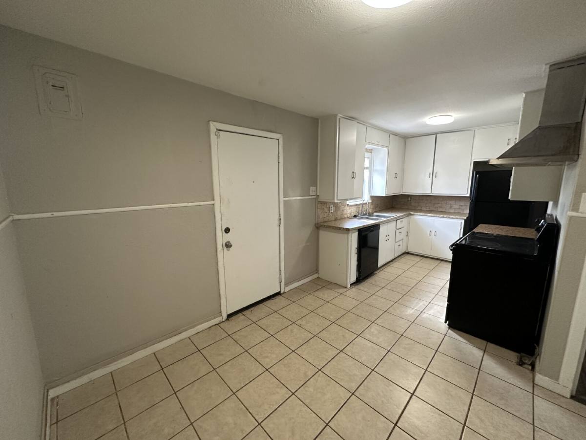 House for rent at 2513 29th St, Lubbock, TX 79413