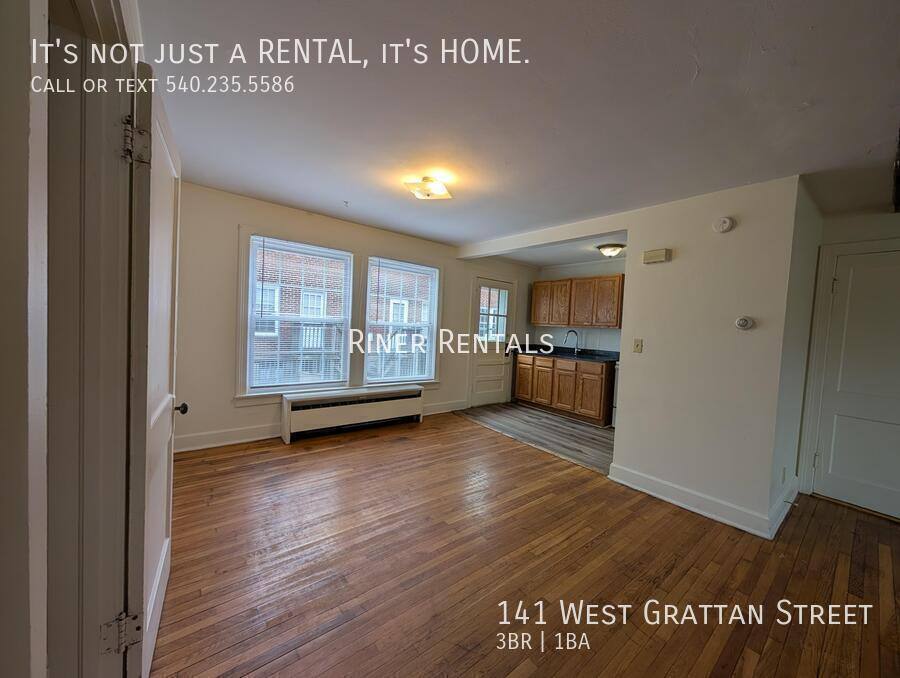 Apartment for rent at 141 W Grattan St, Harrisonburg, VA 22801