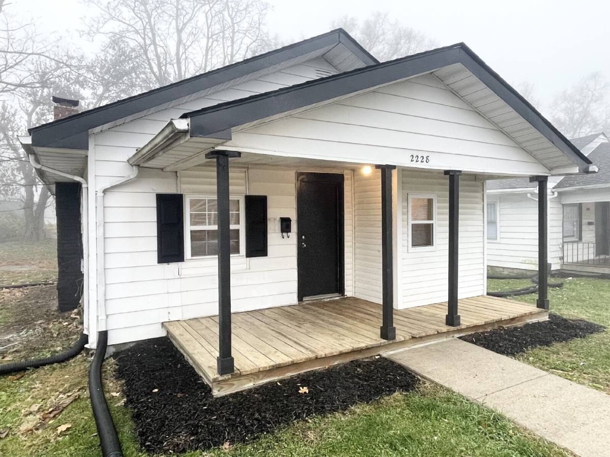 House for rent at 2228 Arrow Ave, Anderson, IN 46016
