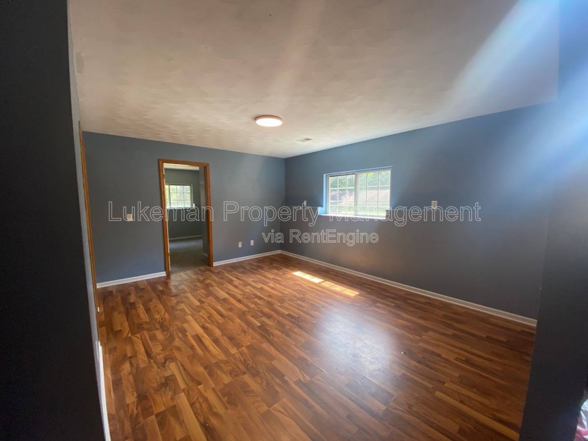 Apartment for rent at 1201 Lafayette Ave, Kalamazoo, MI 49006