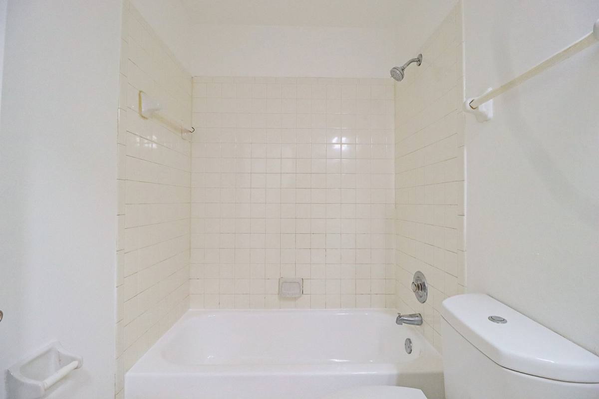 Condo for rent at 3453 NW 44th St #105, Fort Lauderdale, FL 33309