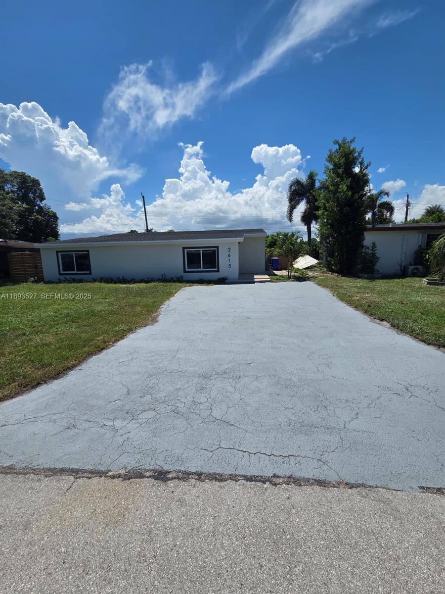 House for rent at 2615 NW 62nd Ave, Pompano Beach, FL 33063