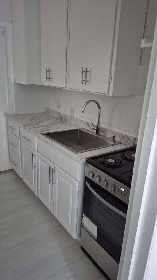 Apartment for rent at 133 SE 5th Ave #4, Delray Beach, FL 33483