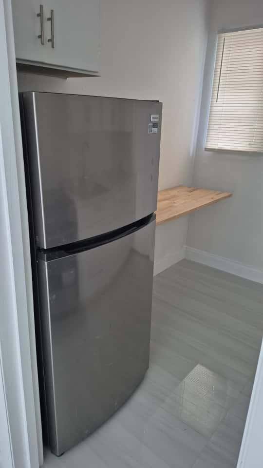 Apartment for rent at 133 SE 5th Ave #4, Delray Beach, FL 33483