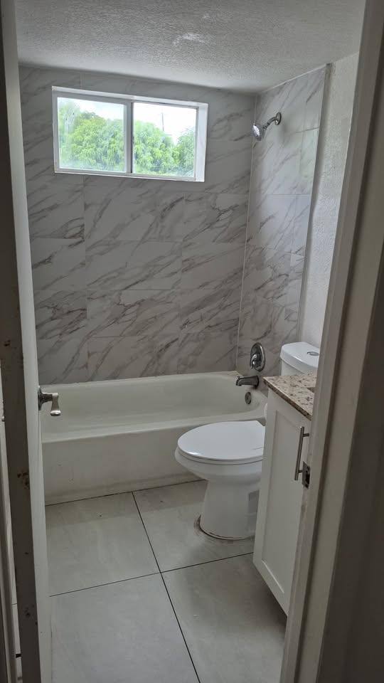 Apartment for rent at 133 SE 5th Ave #4, Delray Beach, FL 33483