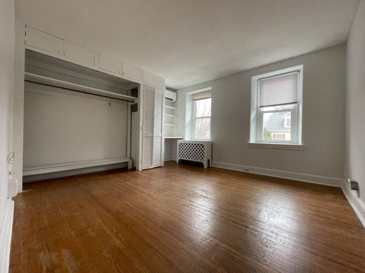 House for rent at 25 W Southampton Ave #SECOND Floor, Philadelphia, PA 19118