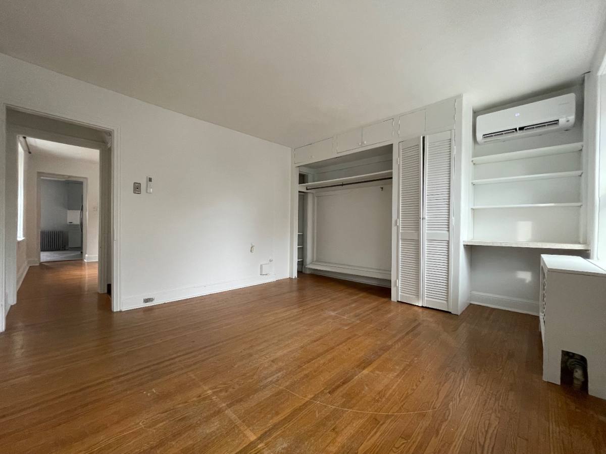 House for rent at 25 W Southampton Ave #SECOND Floor, Philadelphia, PA 19118