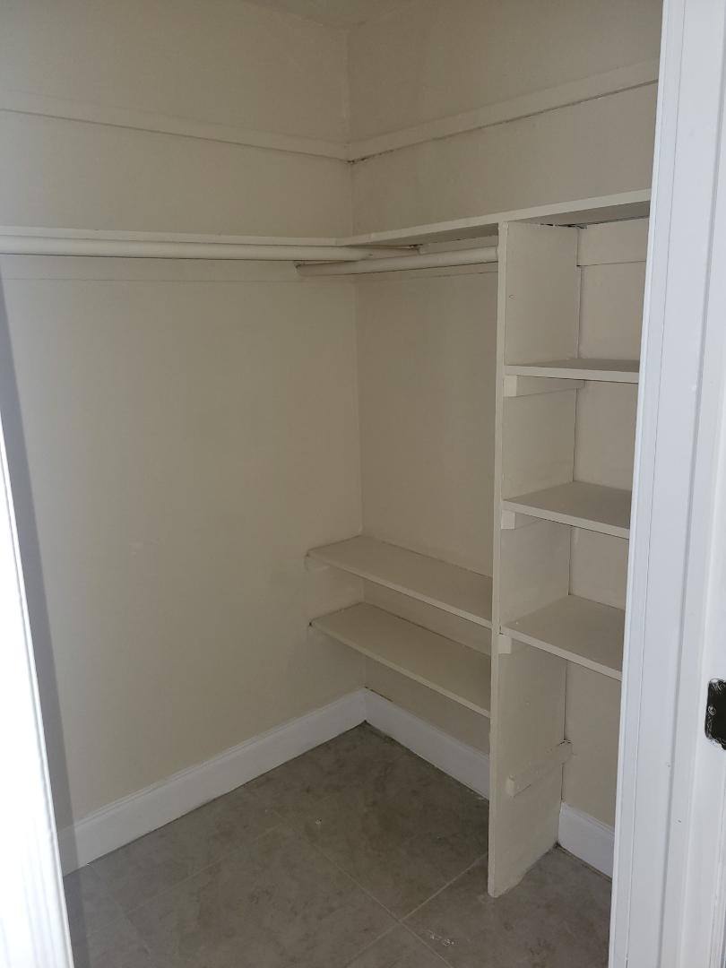 Apartment for rent at 5471 Ravenswood Rd, Fort Lauderdale, FL 33312