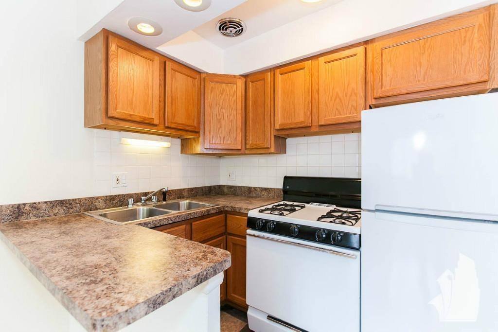 Apartment for rent at 540 W Roscoe #273, Chicago, IL 60657