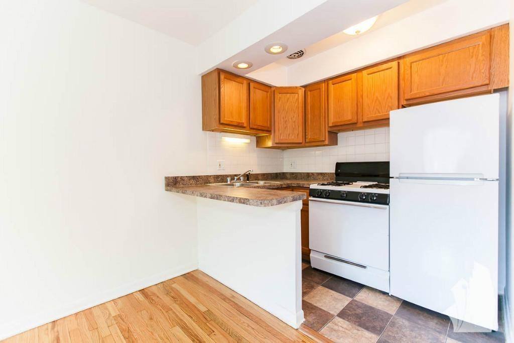 Apartment for rent at 540 W Roscoe #273, Chicago, IL 60657