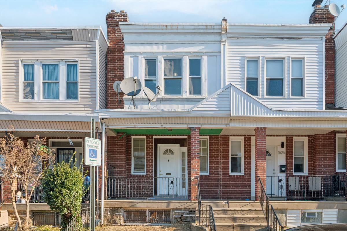 House for rent at 1623 S Lindenwood St, Philadelphia, PA 19143