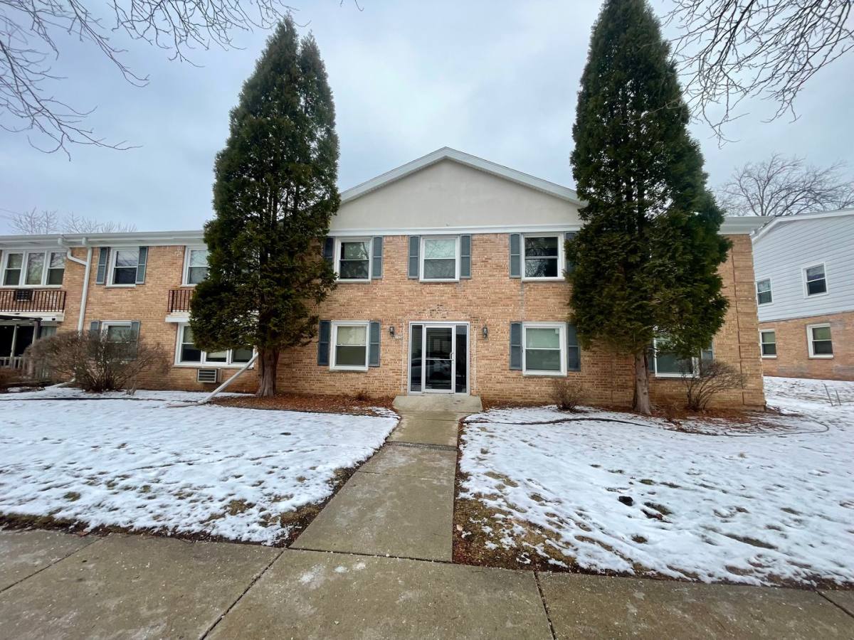Apartment for rent at 1524 E Providence Ave, Milwaukee, WI 53211