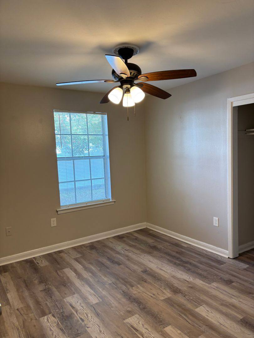 Apartment for rent at 10542 Jefferson Highway, New Orleans, LA 70123
