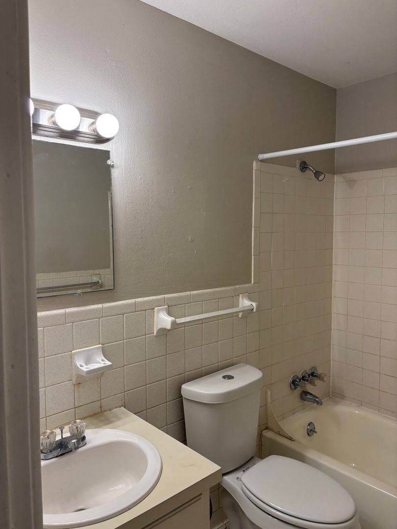 Apartment for rent at 10542 Jefferson Highway, New Orleans, LA 70123