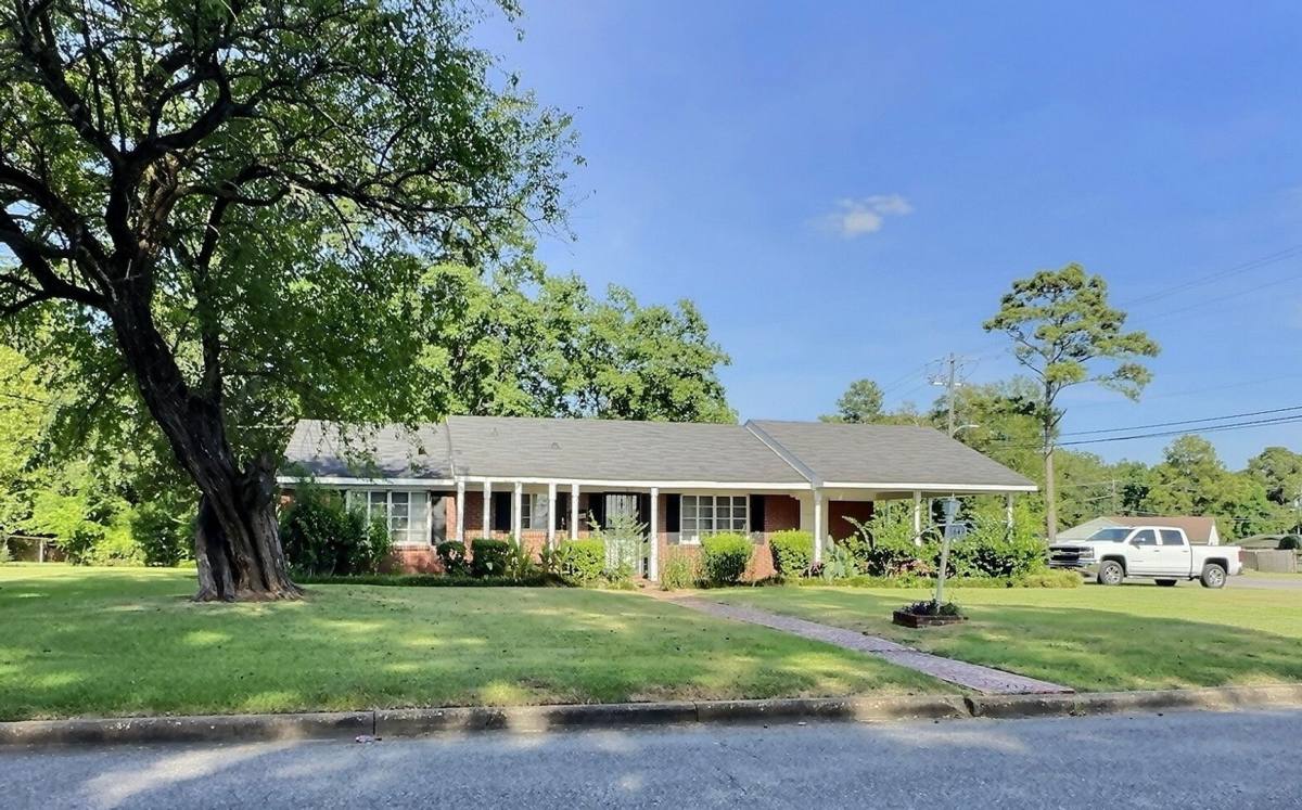 House for rent at 3649 Princeton Rd, Montgomery, AL 36111