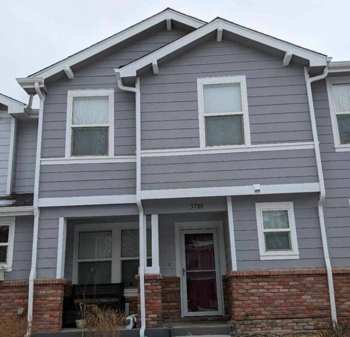 Townhouse for rent at 5788 Biscay St, Denver, CO 80249