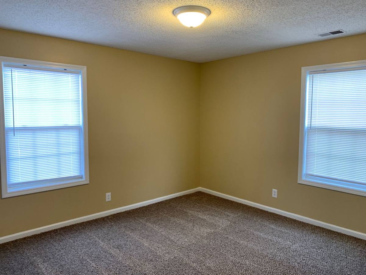 Apartment for rent at 427 Alma Lane, Clarksville, TN 37043
