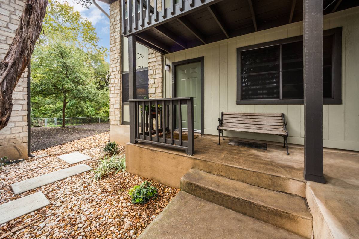 Apartment for rent at 6701 Silvermine Dr, Austin, TX 78736
