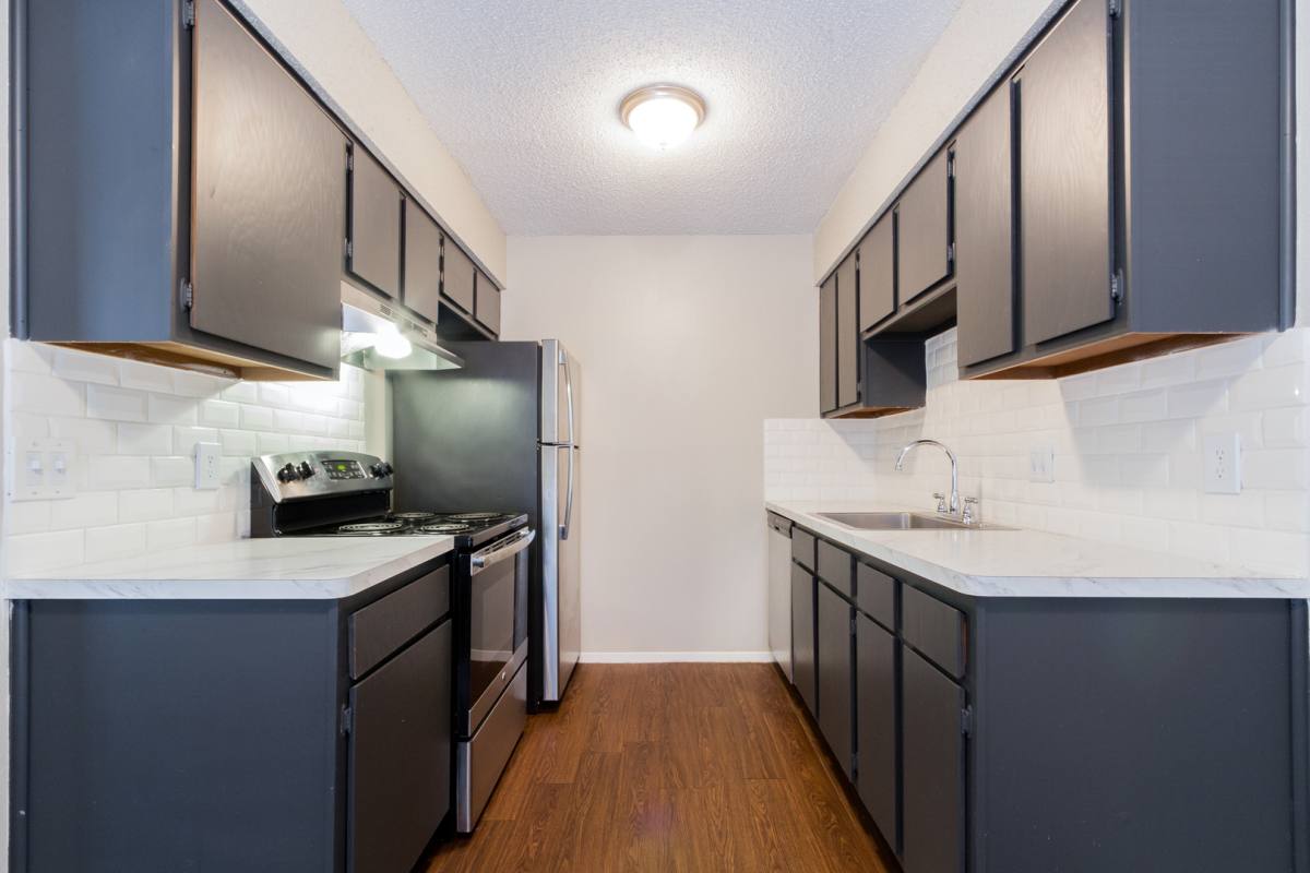 Apartment for rent at 6701 Silvermine Dr, Austin, TX 78736