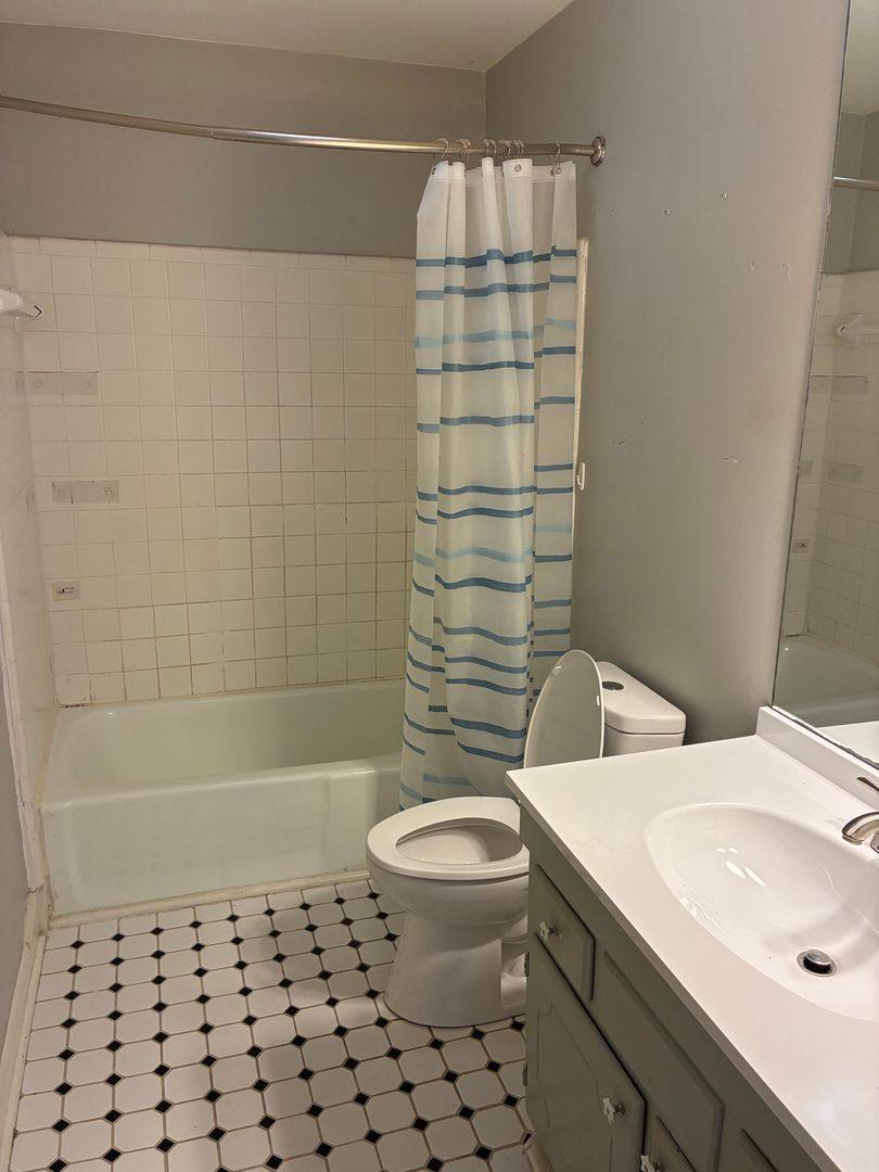 Apartment for rent at 600 Devereux St, Raleigh, NC 27605