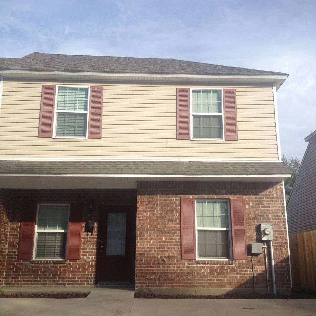 Townhouse for rent at 108 Padre, Broussard, LA 70518