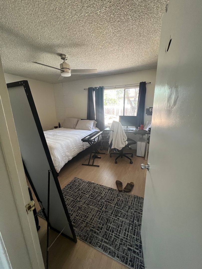 House for rent at 5048 54th St, San Diego, CA 92115