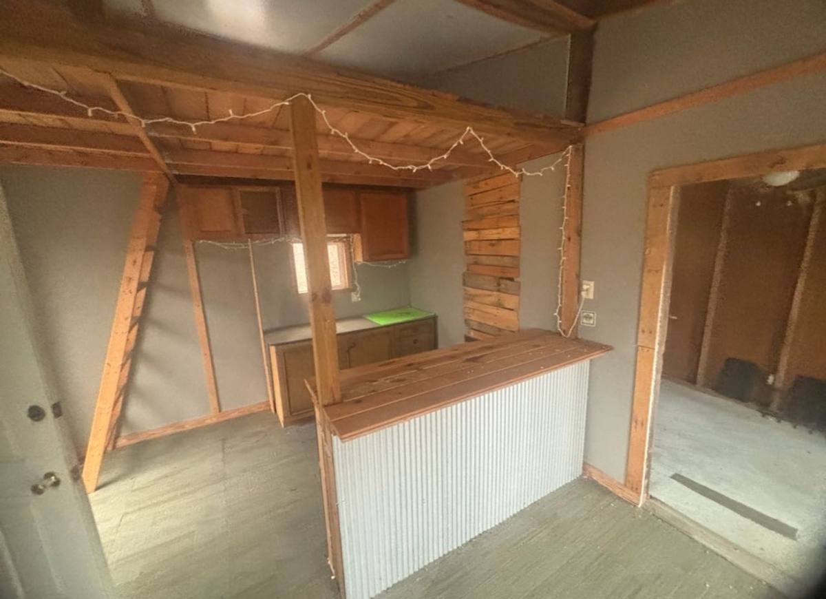 House for rent at 27880 County Rd, Annapolis, MO 63620