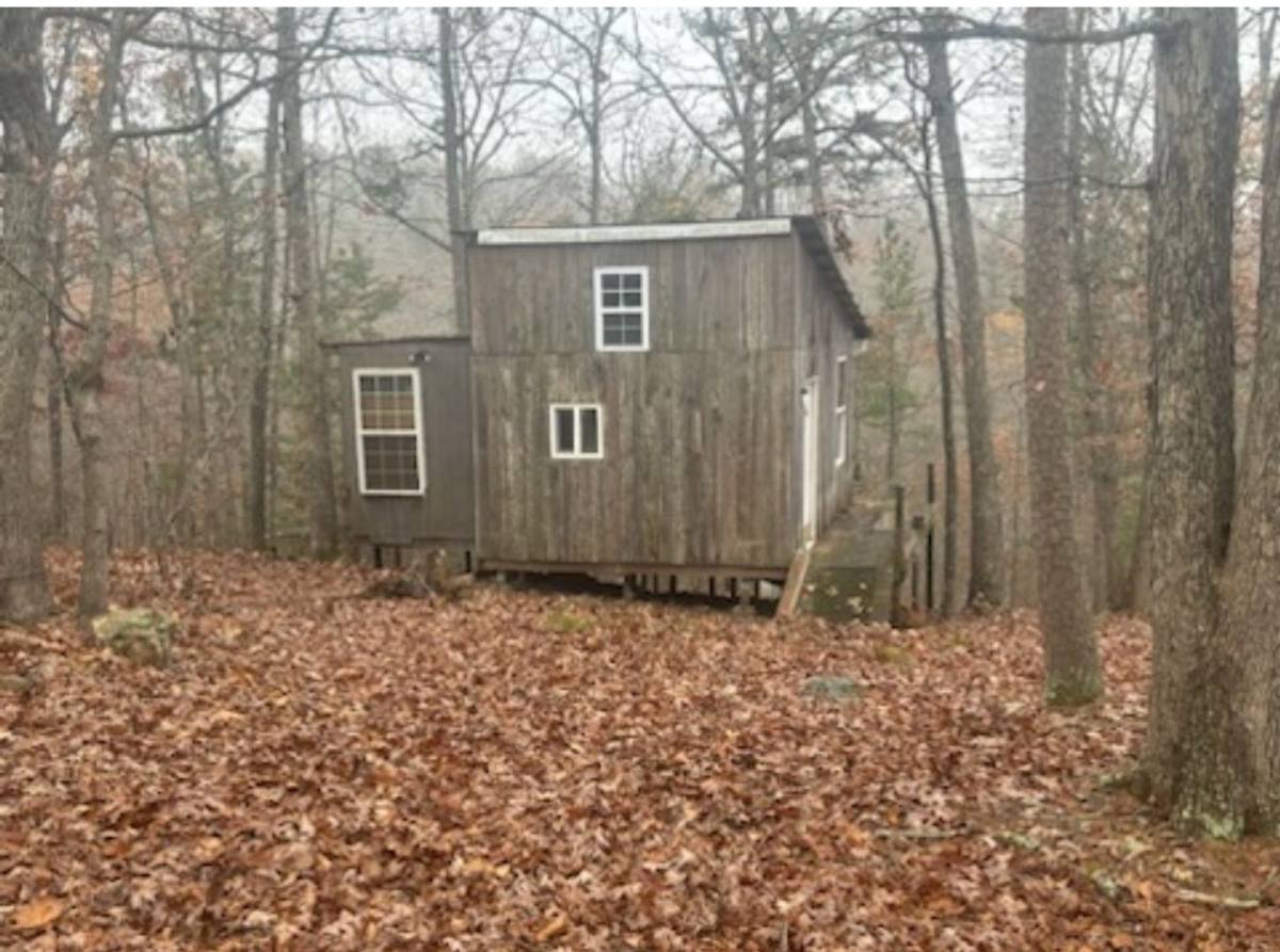 House for rent at 27880 County Rd, Annapolis, MO 63620