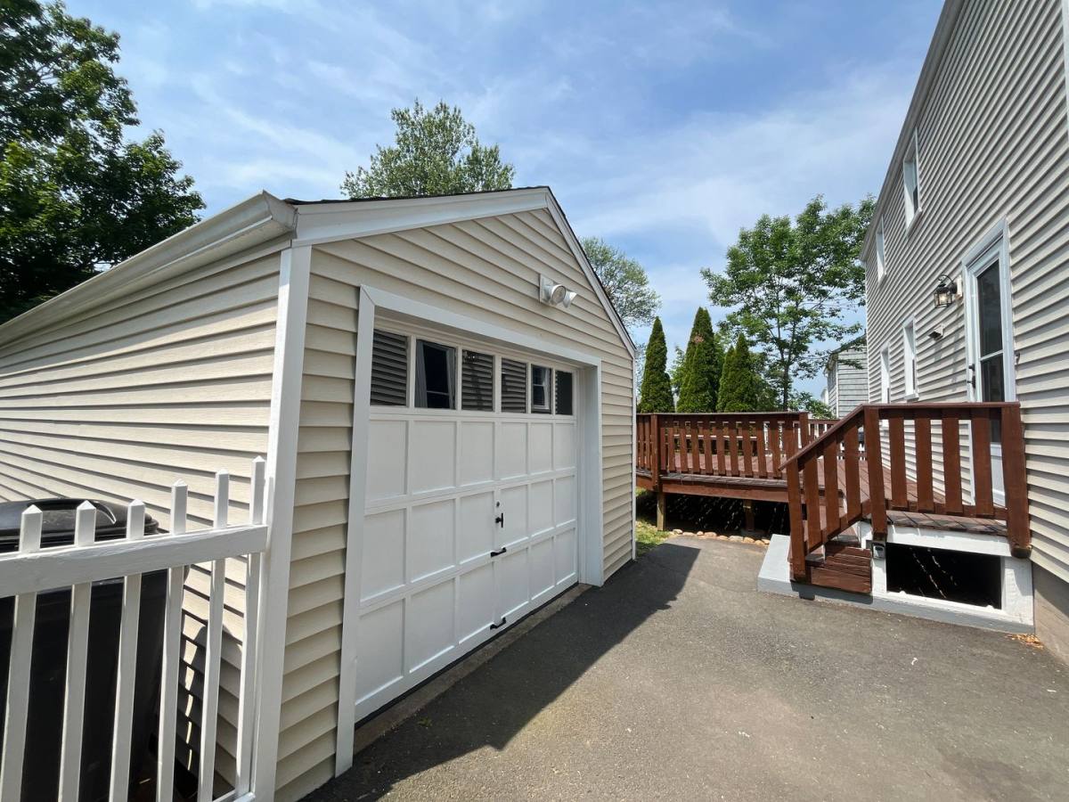House for rent at 65 Buell St, North Haven, CT 06473