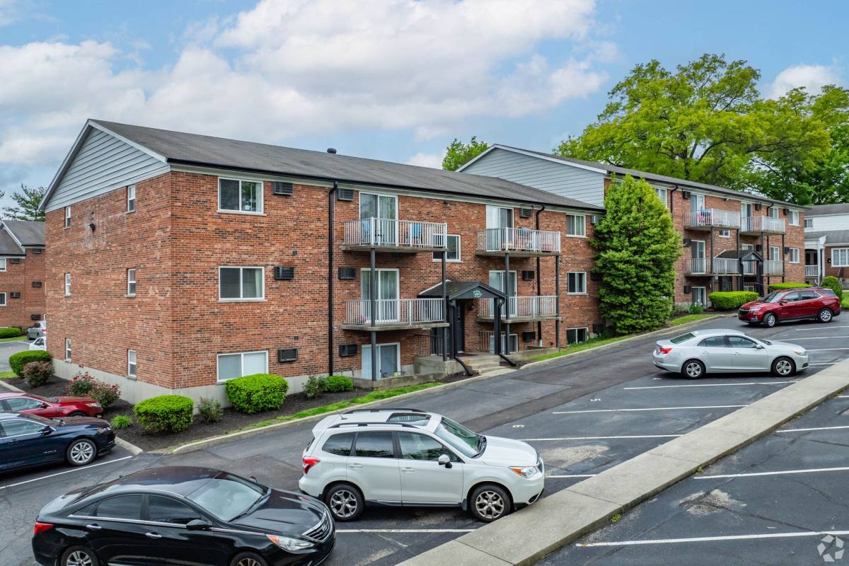 Apartment for rent at 6380 Cheviot Rd, Cincinnati, OH 45247