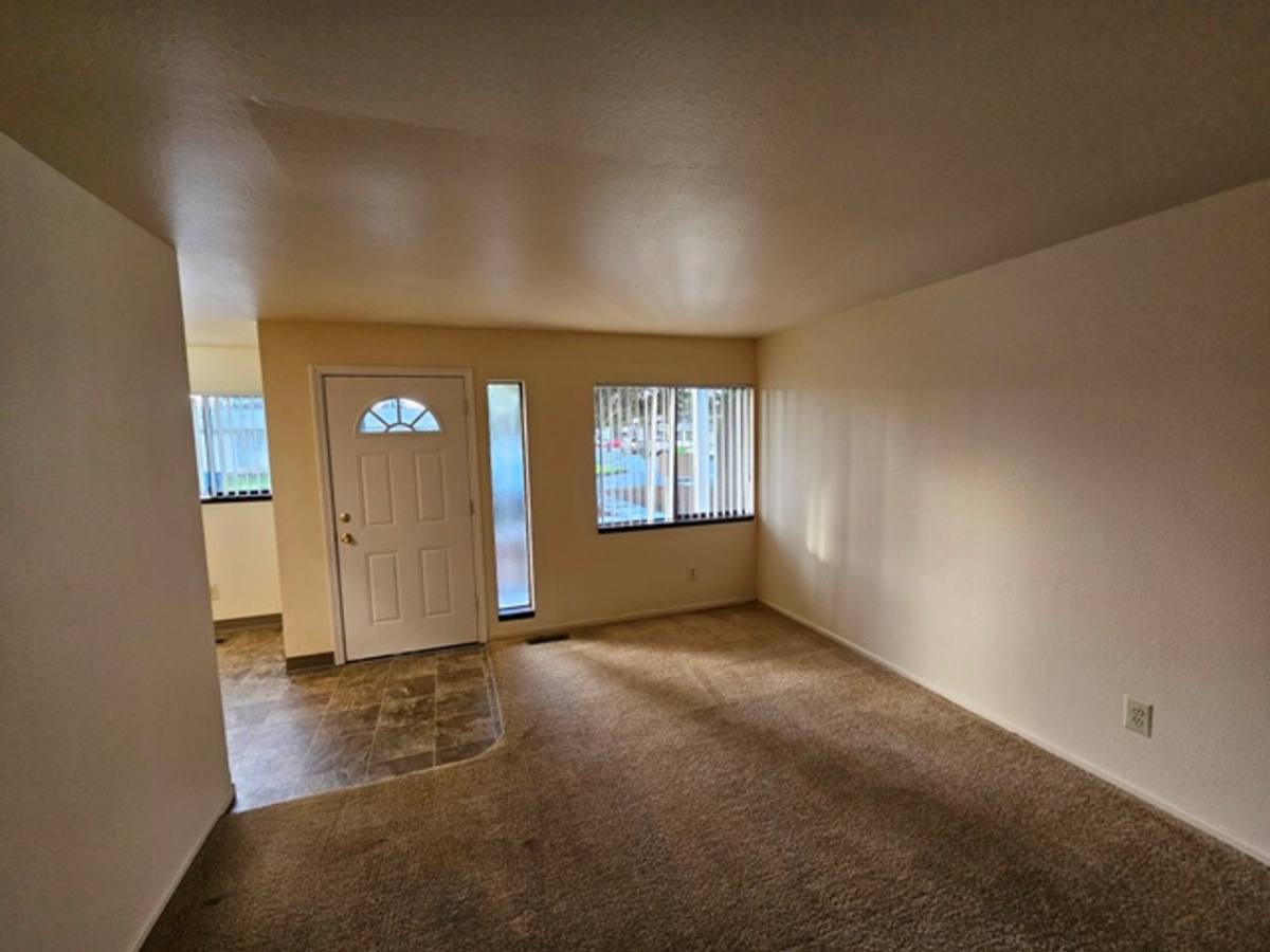 Apartment for rent at 2540-2594 Lee St SE, Salem, OR 97301