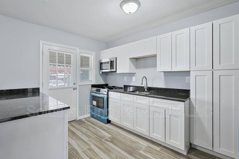Townhouse for rent at 3314 Wallford Dr, Dundalk, MD 21222