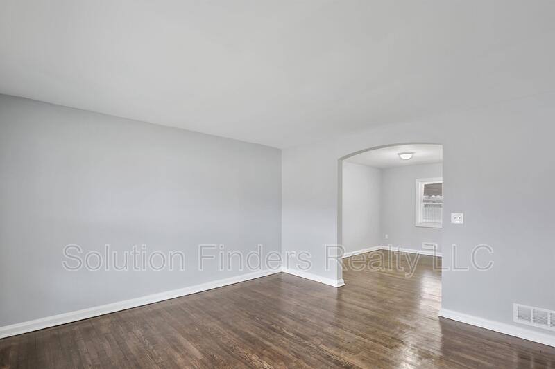 Townhouse for rent at 3314 Wallford Dr, Dundalk, MD 21222
